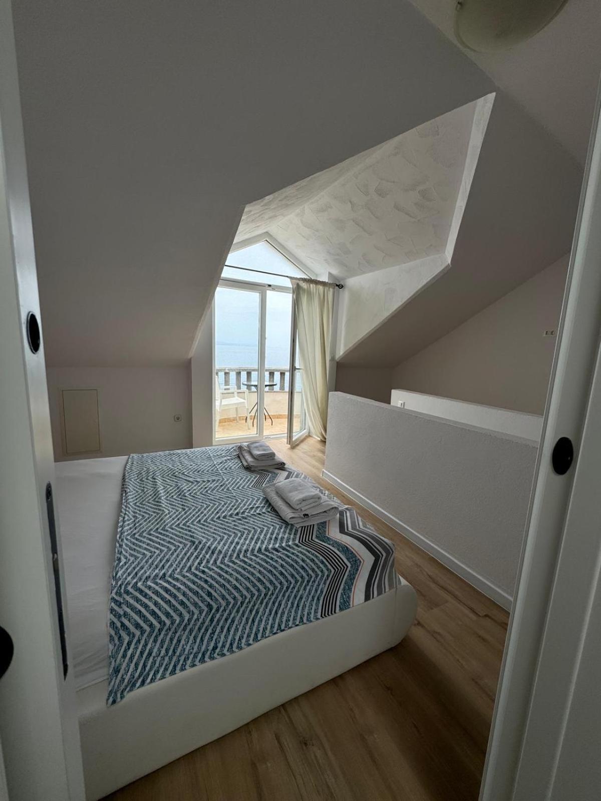 Apartament Nevia 1